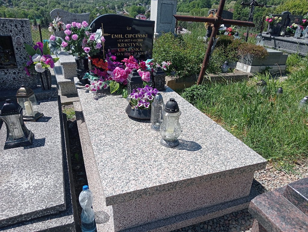 Grób Emil Cipciński